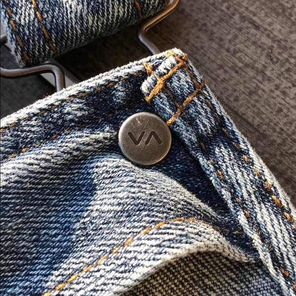 🌴🌼RVCA- CONQUER JEAN OVER ALLS🌼🌴 - Picture 12 of 12